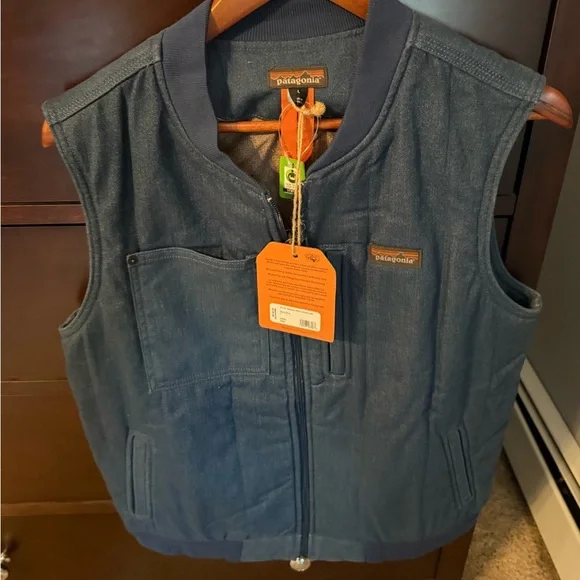 Patagonia Navy Utility Vest - Picture 1 of 6
